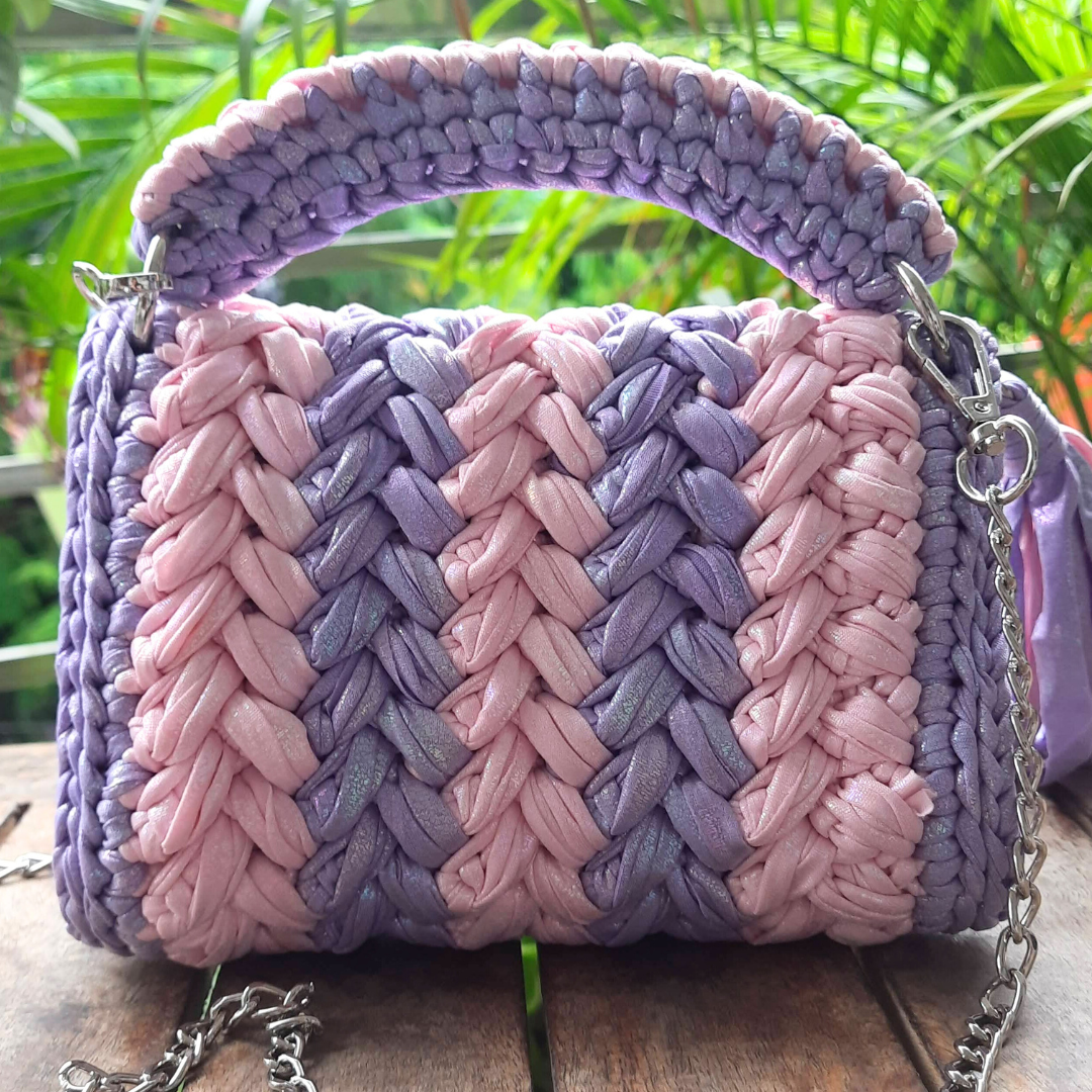 Shiroli Handmade Designer Metallic Magic Crochet Bag - Image 6