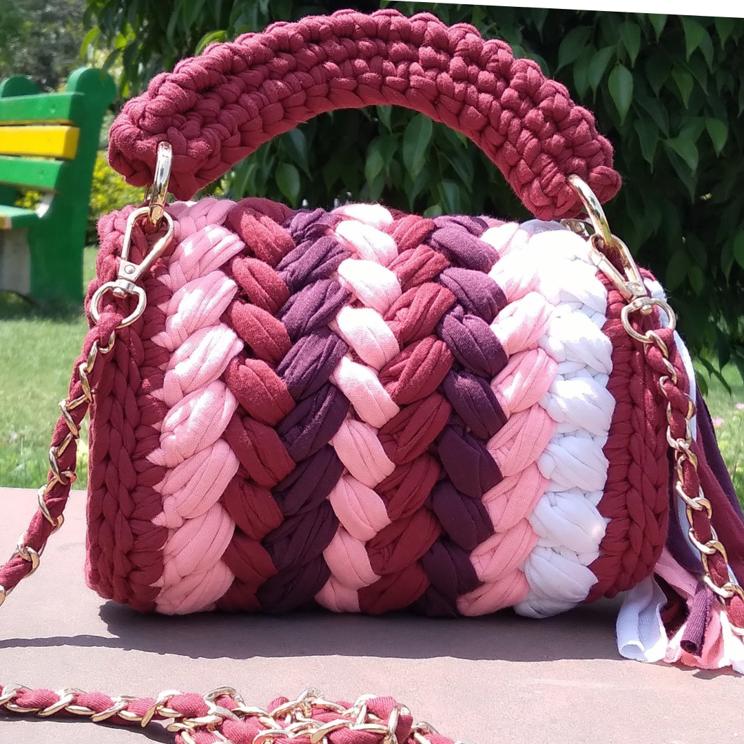 Shiroli Handmade Maroon Tint Crochet Handbag - Image 3