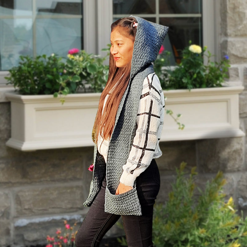 Muffler with hoodie and pockets- Shiroli- Image 3